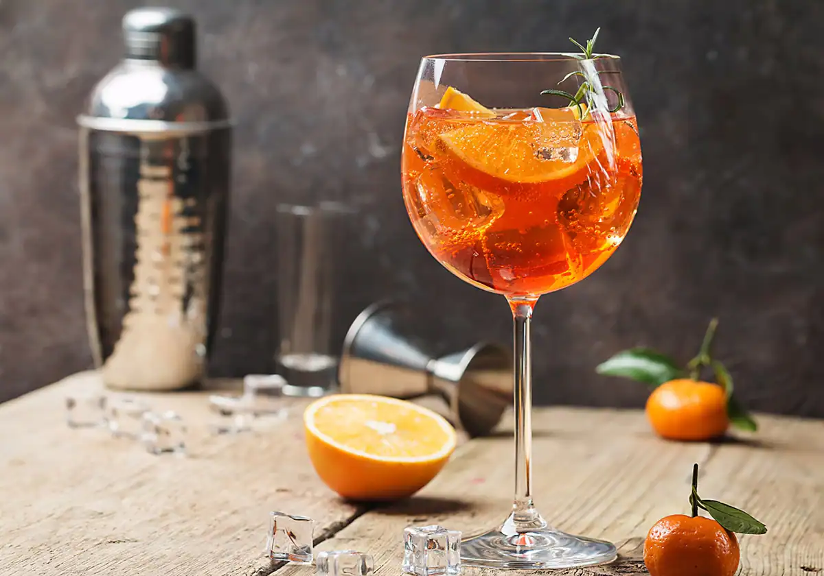 Aperol Spritz El Aperitivo Italiano Qu Es Y Como Se Prepara La Receta De Esta Bebida El